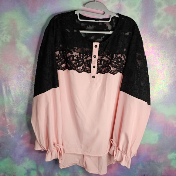 SHEIN Blush Pink & Black Contrast Eyelet Lace Flounce Sleeve Blouse Size 3XL - Picture 6 of 15